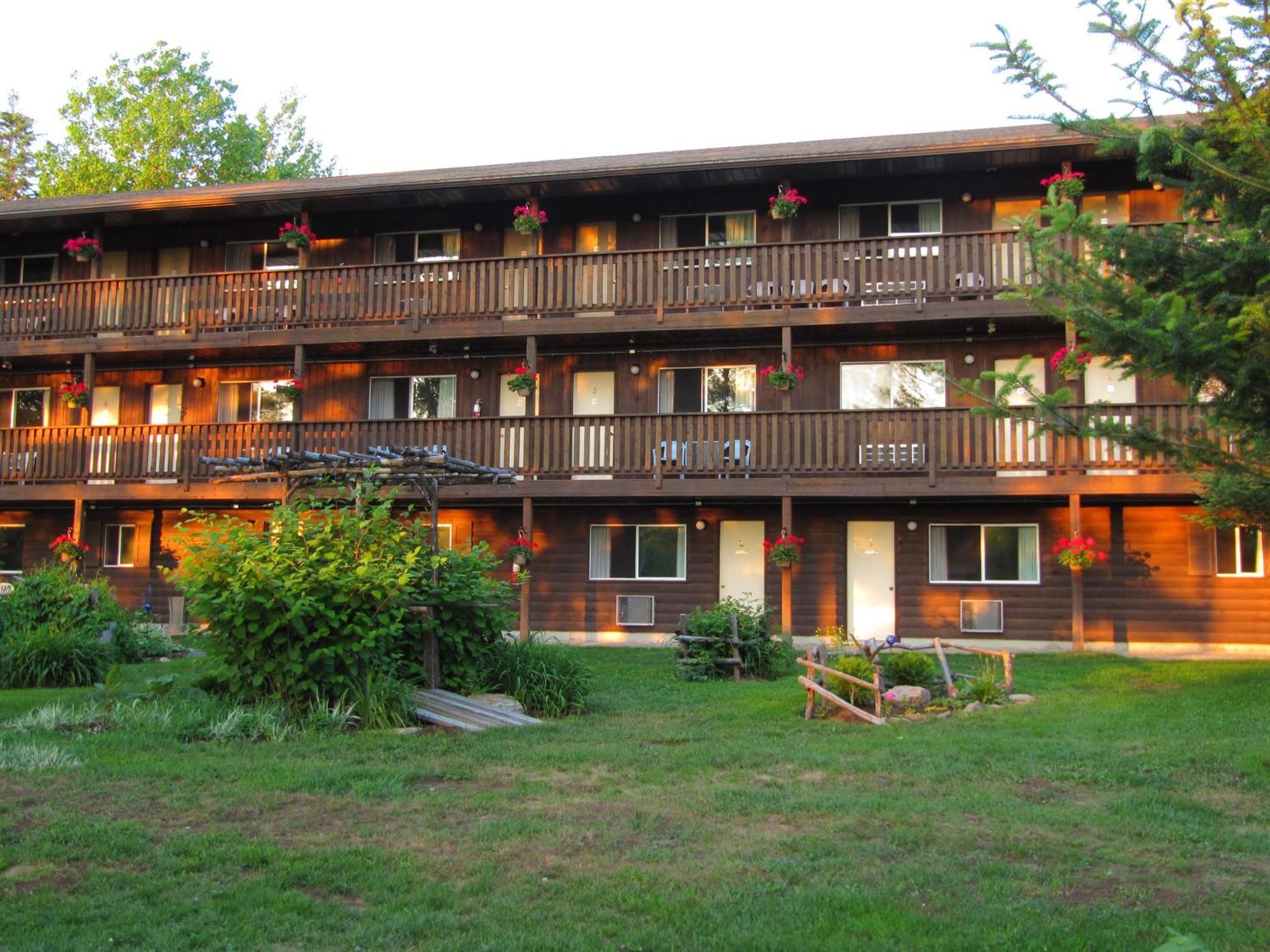 Spring Lake Resort Dwight Exterior photo